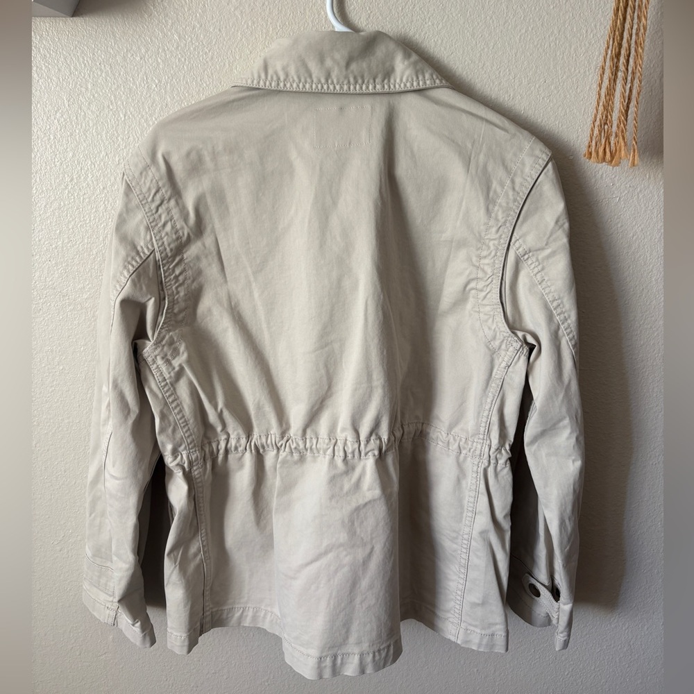 Beige Button-Up Jacket - Picture 4 of 4